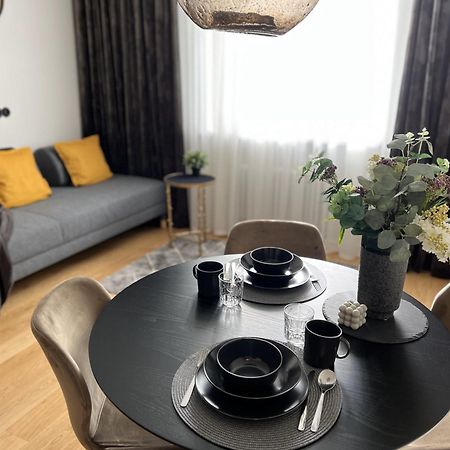 Cozy Apartment In Old Town Tartu Eksteriør billede